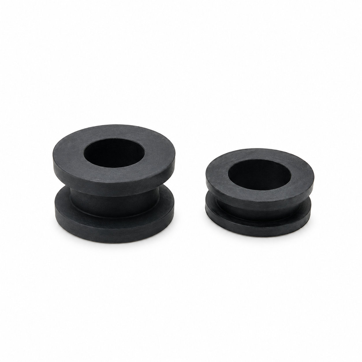 Abrasion-resistant/heat-resistant automotive cable grommet